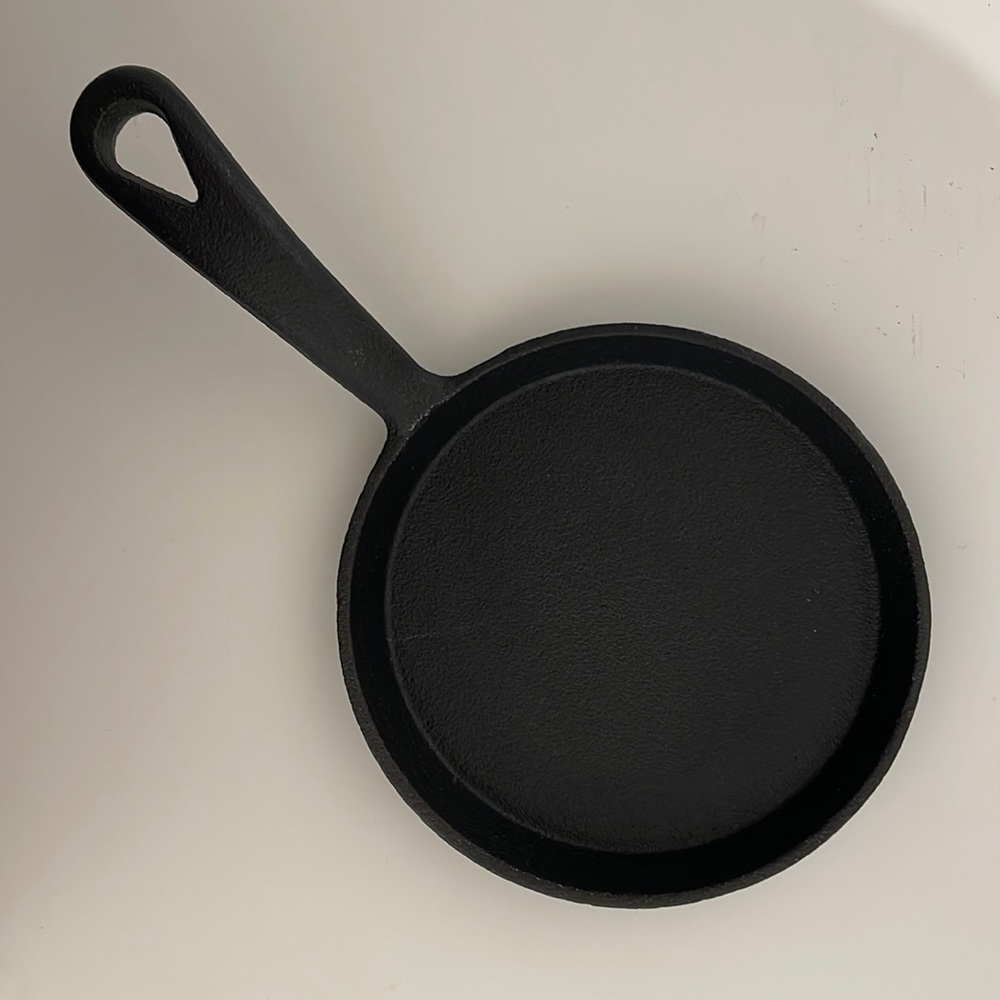 Mini cast iron plan - small size cast iron